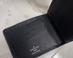 ルイ・ヴィトン-タイガ二つ折り財布 最高級ワニ革を使用！池田工芸の最高級クロコダイル財布二つ折りを徹底比較